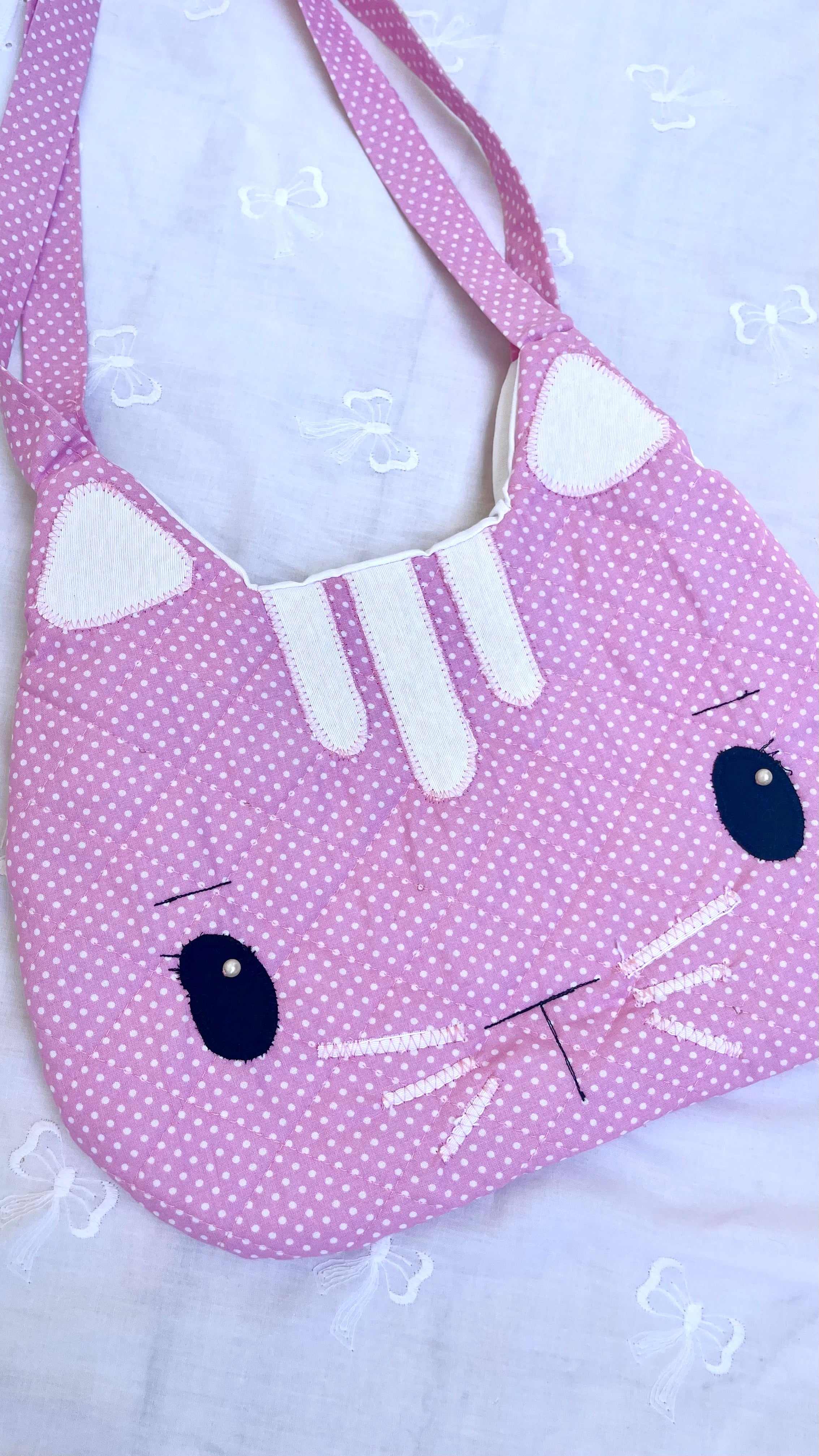 "pink kittie" tote bag