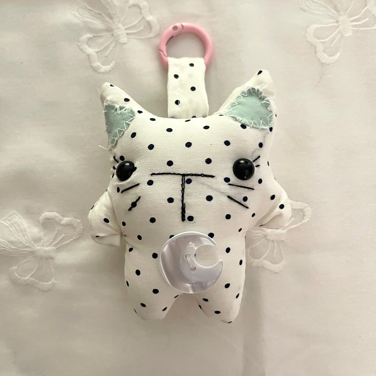 “moonlight kitties” small plush keychains